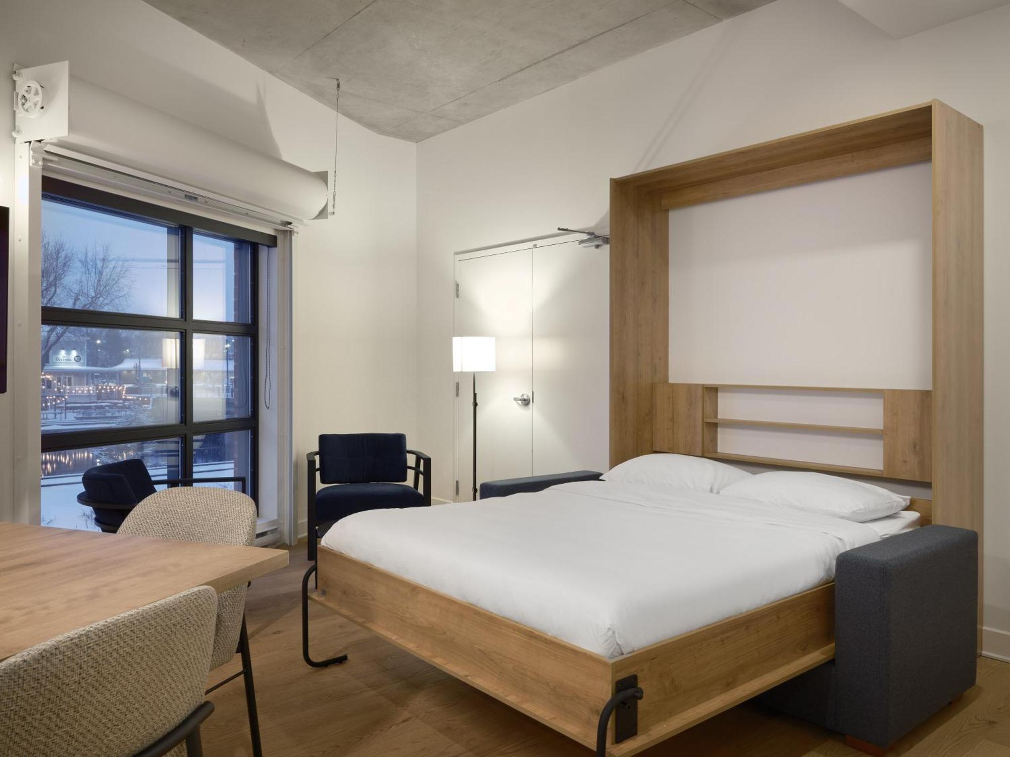 - Experience - Quartier Des Marinas *